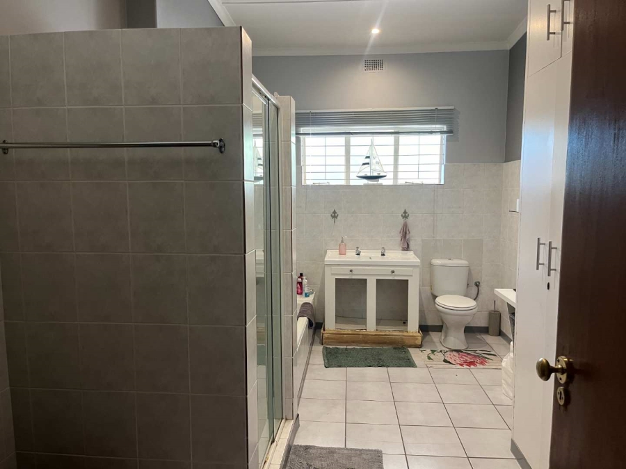 3 Bedroom Property for Sale in Die Rand Northern Cape